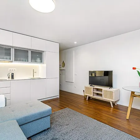 Bombarda Ii By Innkeeper Appartamento Oporto